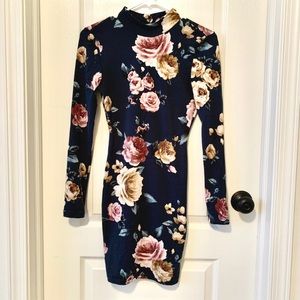 Iris Green Flower Bodycon dress